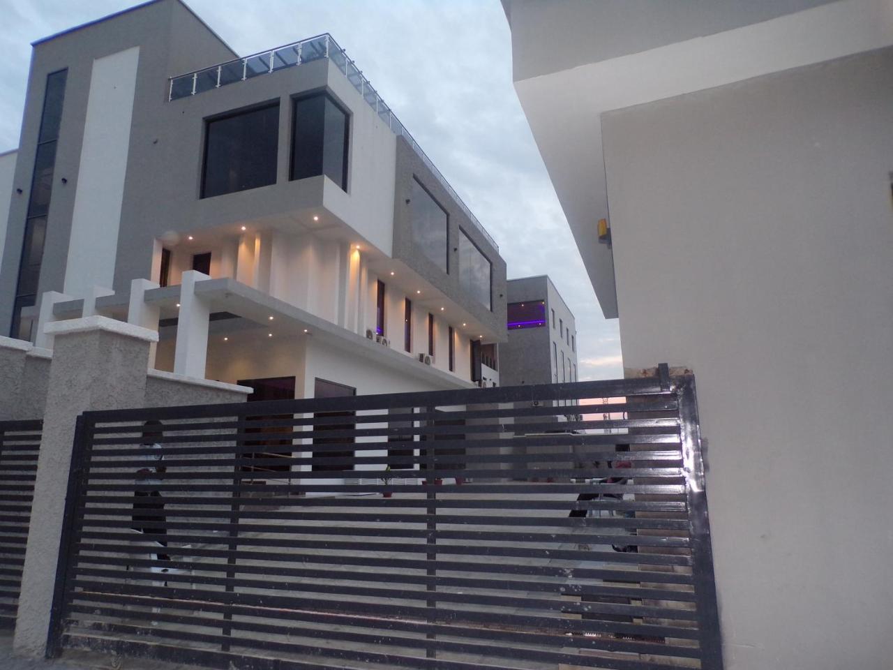 The Mayhill Lekki Ngoại thất bức ảnh